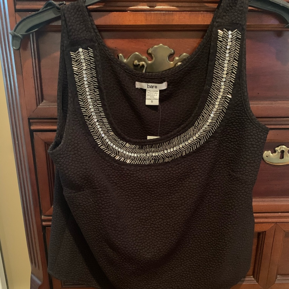 NWT Bar III black top